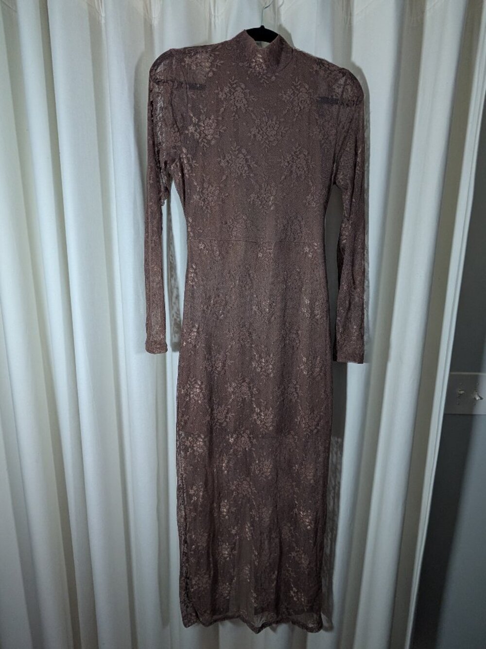 EXPRESS Long Sleeve Mock Neck Lace Maxi Dress Women's Size M Cocoa, Sexy, 1321